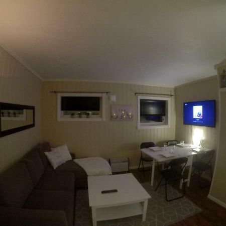 Apartment Near The Airport Тромсё Экстерьер фото