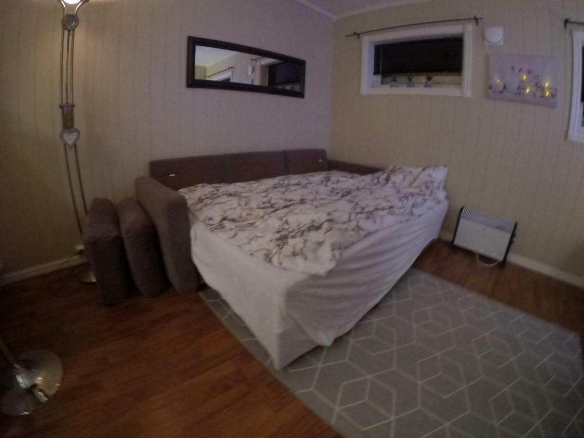 Apartment Near The Airport Тромсё Экстерьер фото